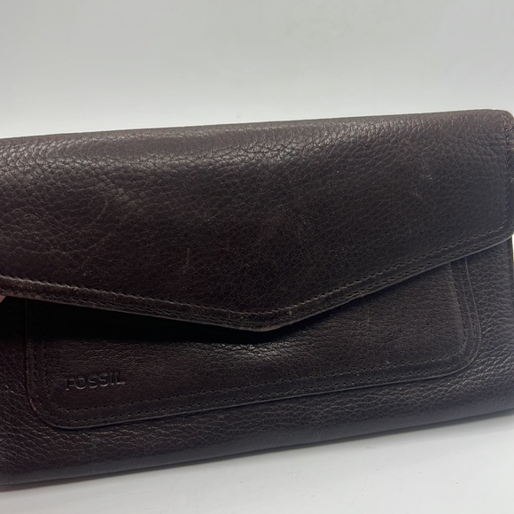 Fossil Leather Wallet - Picture 2 of 5